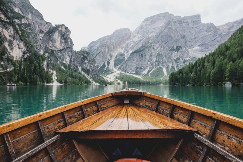 7 Hidden European Villages Untouched by Aggressive Commercial Tourism